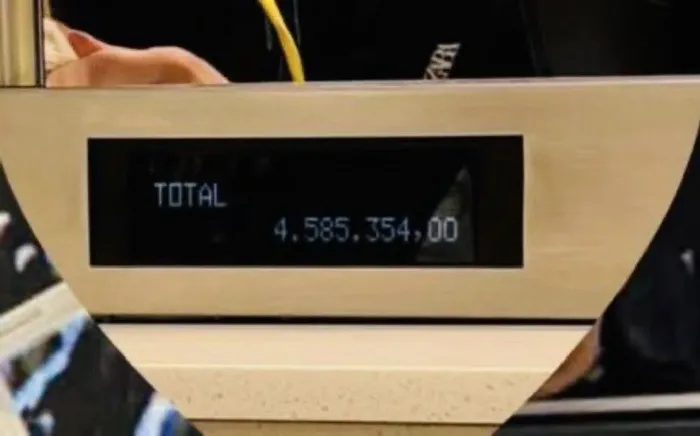 El ticket de Zara de la China Suarez que se viralizó