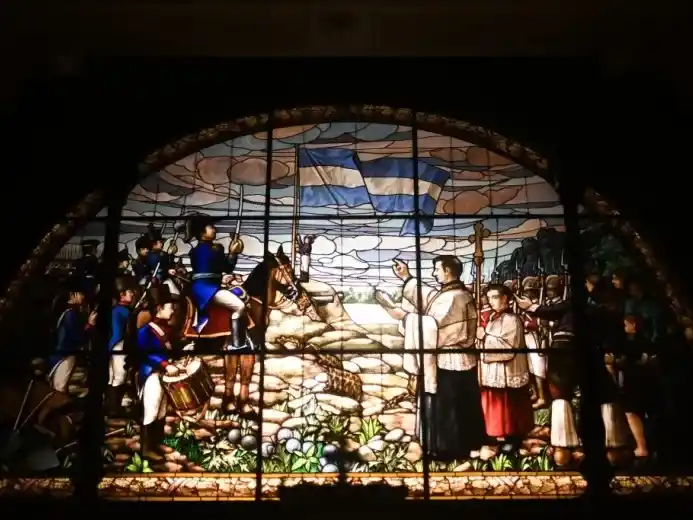 Este recorrido es fruto de un trabajo en conjunto con historiadores y representantes de la basílica, el Ente Turístico Rosario y el municipio.