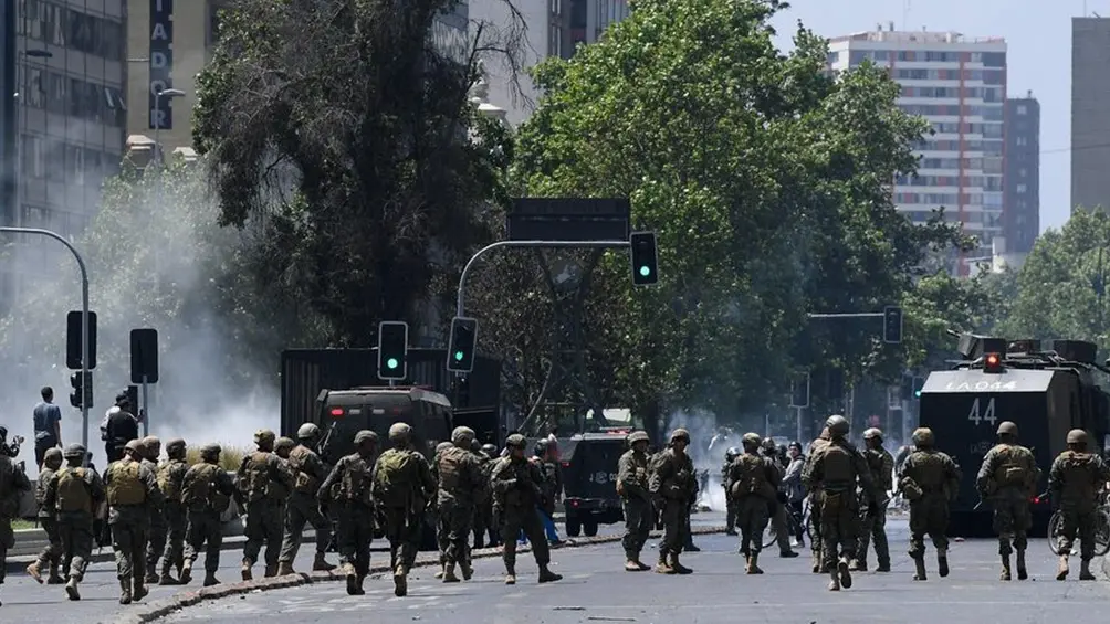 El gobierno chileno informó que son 15 los muertos por las protestas