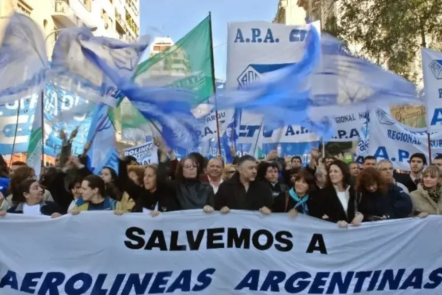 Realizarán una movilización al Congreso para rechazar el proyecto de privatización de Aerolíneas Argentinas