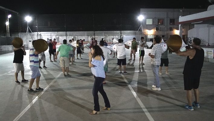 Secretos del taller murguero donde nace la magia de los Endiablados