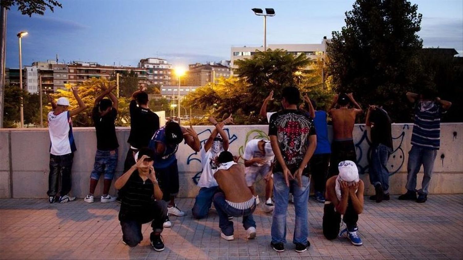 A machetazos se enfrentan las bandas latinas en Madrid