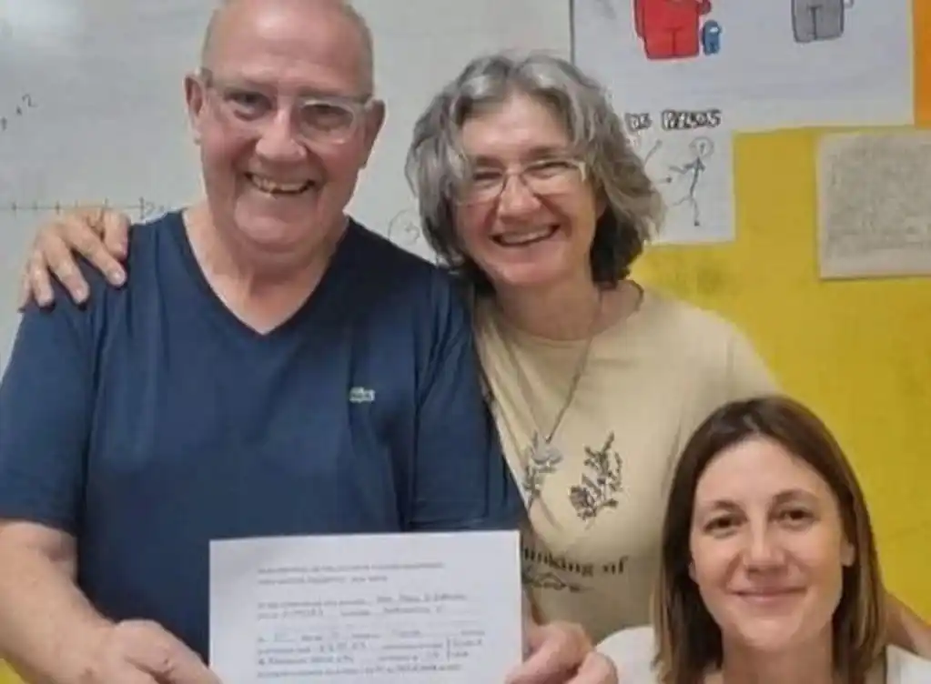 Pablo Díaz terminó sus estudios secundario a los 64 años.