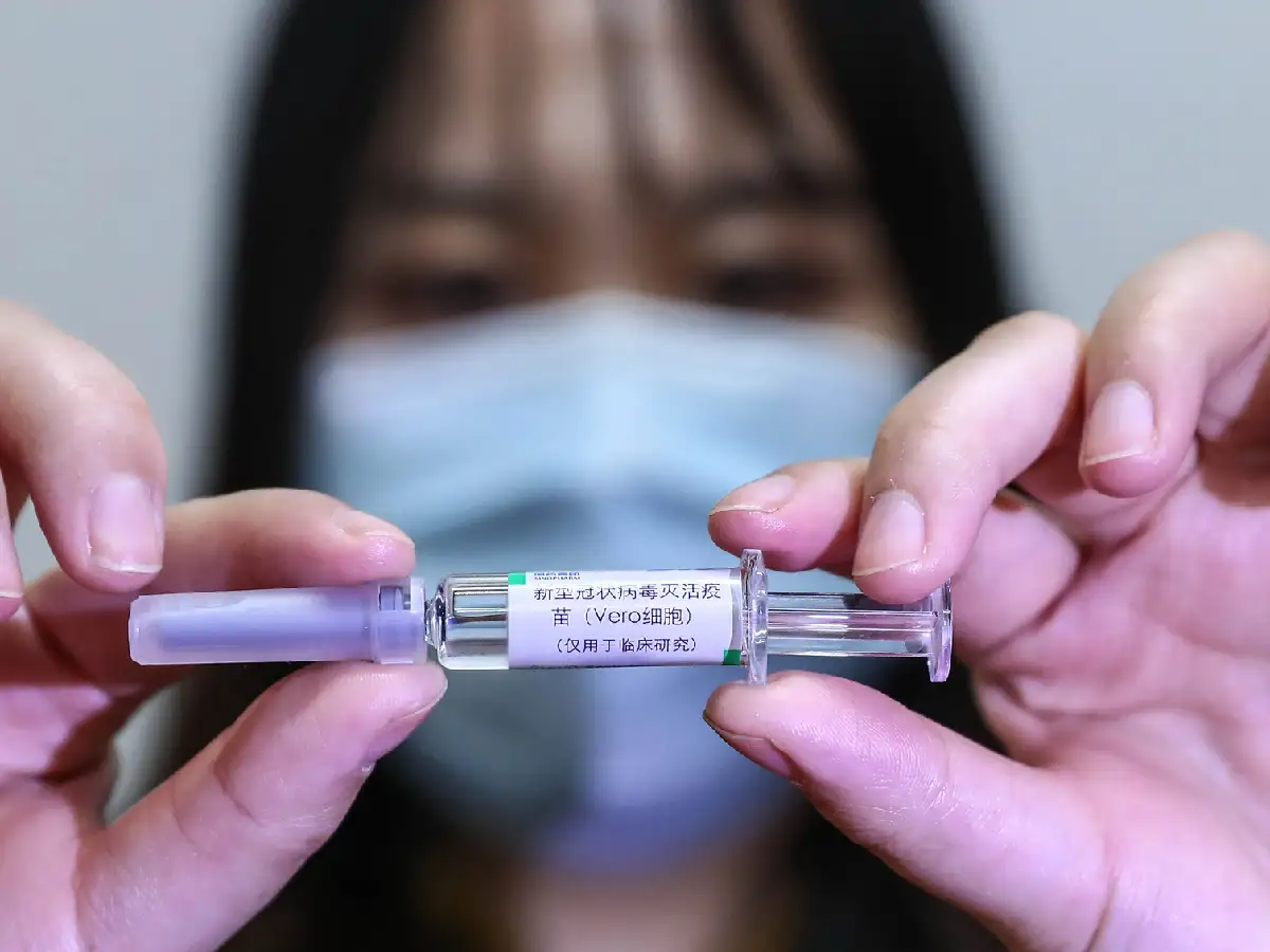 Las cinco vacunas candidatas contra el coronavirus que podrían aplicarse en Argentina