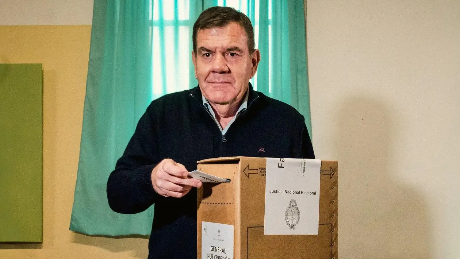 Respecto al nivel de participación, Montenegro sostuvo que los primeros datos “indican una tendencia similar o incluso superior” a la del pasado 7 de septiembre.
