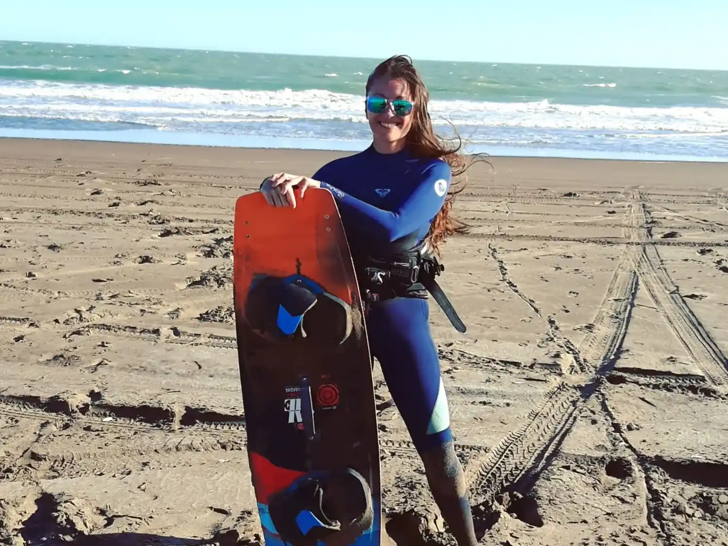 La abogada de Oriente, Rosana Rolando, practica kitesurf desde 2011
