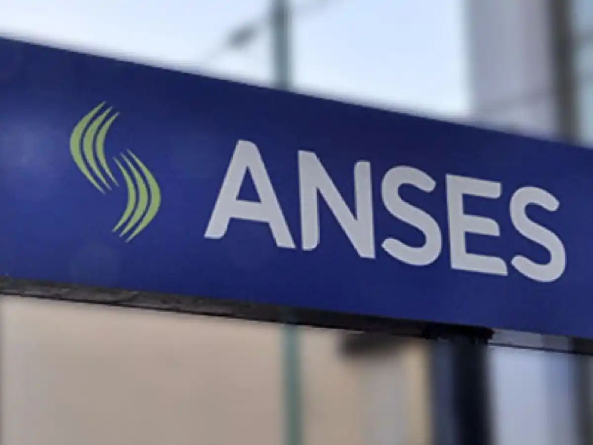 Declaran "esencial e indispensable" la atención telefónica de Anses a través del 130