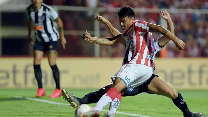 Unión perdió ante Atlético Mineiro pero  clasificó a la próxima  fase 