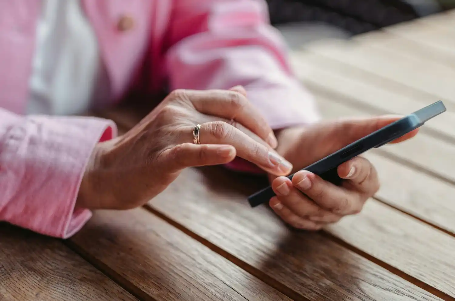 El PAMI alerta sobre nuevas posibles estafas virtuales a los jubilados