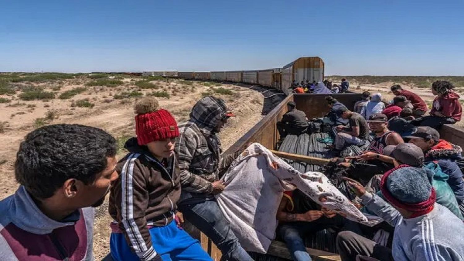 IDENTIFICADO el migrante que perdió las piernas al caer de «La Bestia» cuando iba de México a EE. UU.