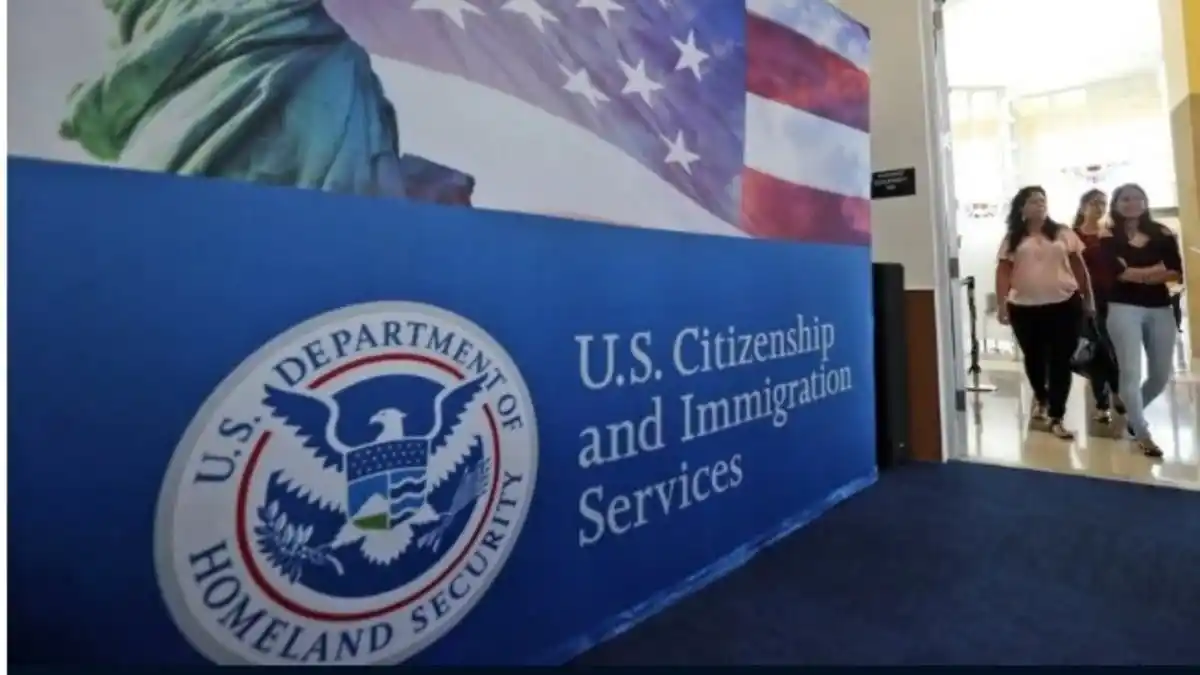 ¡ATENCIÓN! Extenderán vigencia de permisos de trabajo de unos 800.000 migrantes en EE.UU.