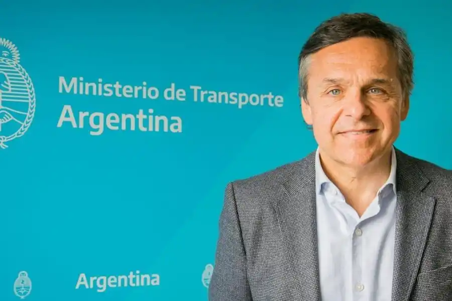 Diego Giuliano, Ministro de Trasnpote, 