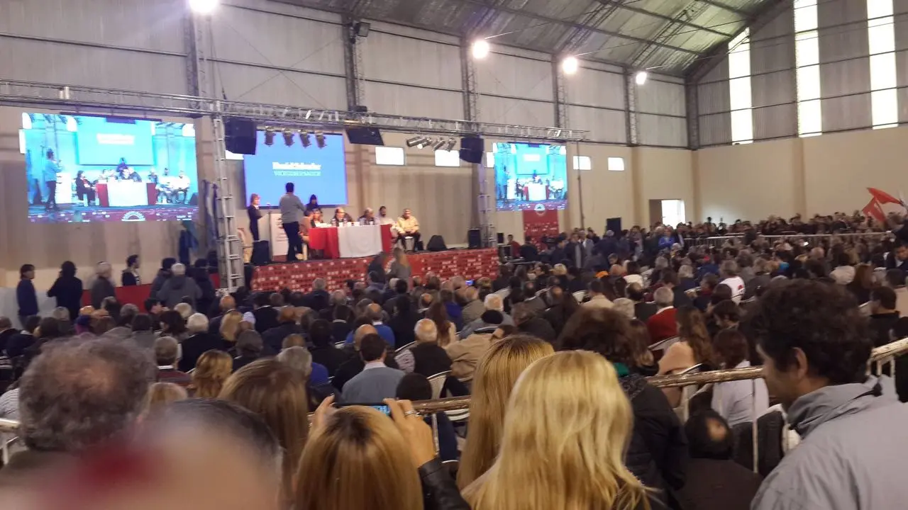 Salvador llamó a fortalecer Cambiemos en la Convención Radical en Berisso