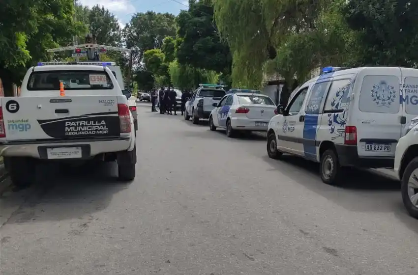 Escapó de una fiesta clandestina y dio positivo de alcoholemia