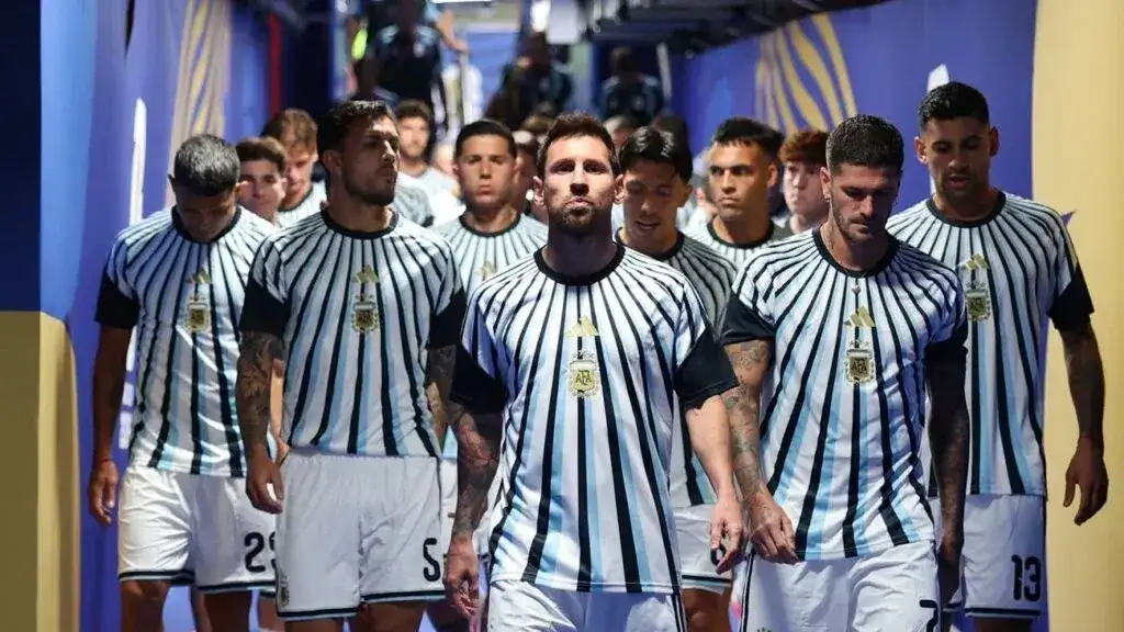 Un jugador de la Selección Argentina se pronunció en contra de la ley de Tierras: “No se venden”
