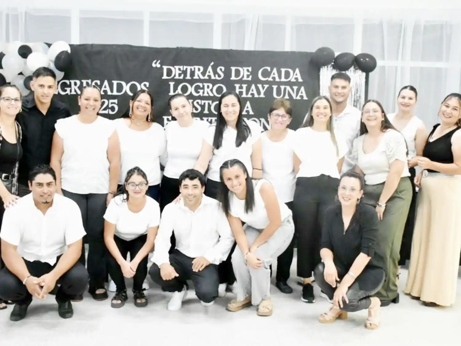 Egresaron 80 estudiantes del programa Oportunidades