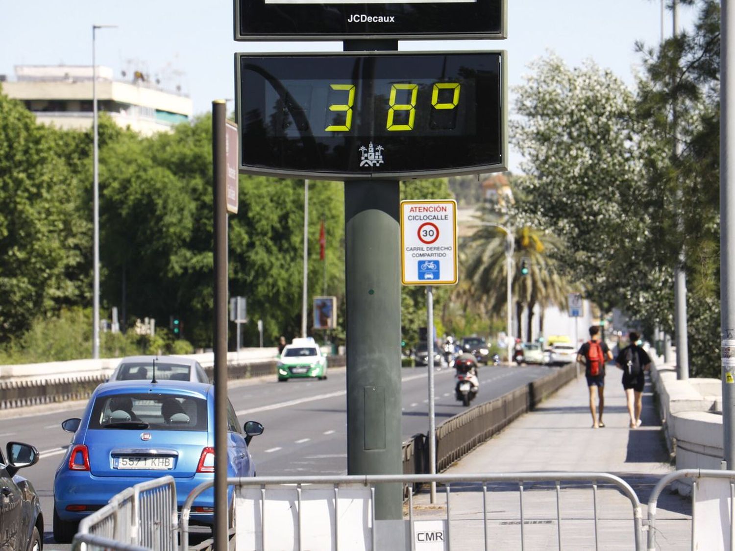 Esta temperatura, alcanzada ayer, "se trataría del récord de temperatura de abril en la España peninsular"