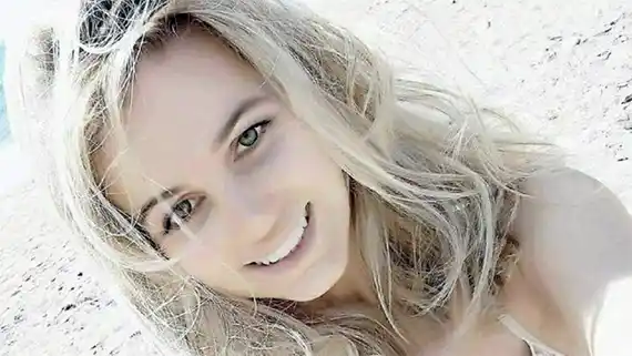 Murió joven actriz Amii Lowndes