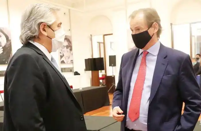 Alberto Fernández y el gobernador  Bordet compartirán una agenda  de trabajo en la provincia