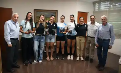 La Selección Argentina de Canotaje femenino entrena en Concepción del Uruguay rumbo a los Juegos Odesur 2026