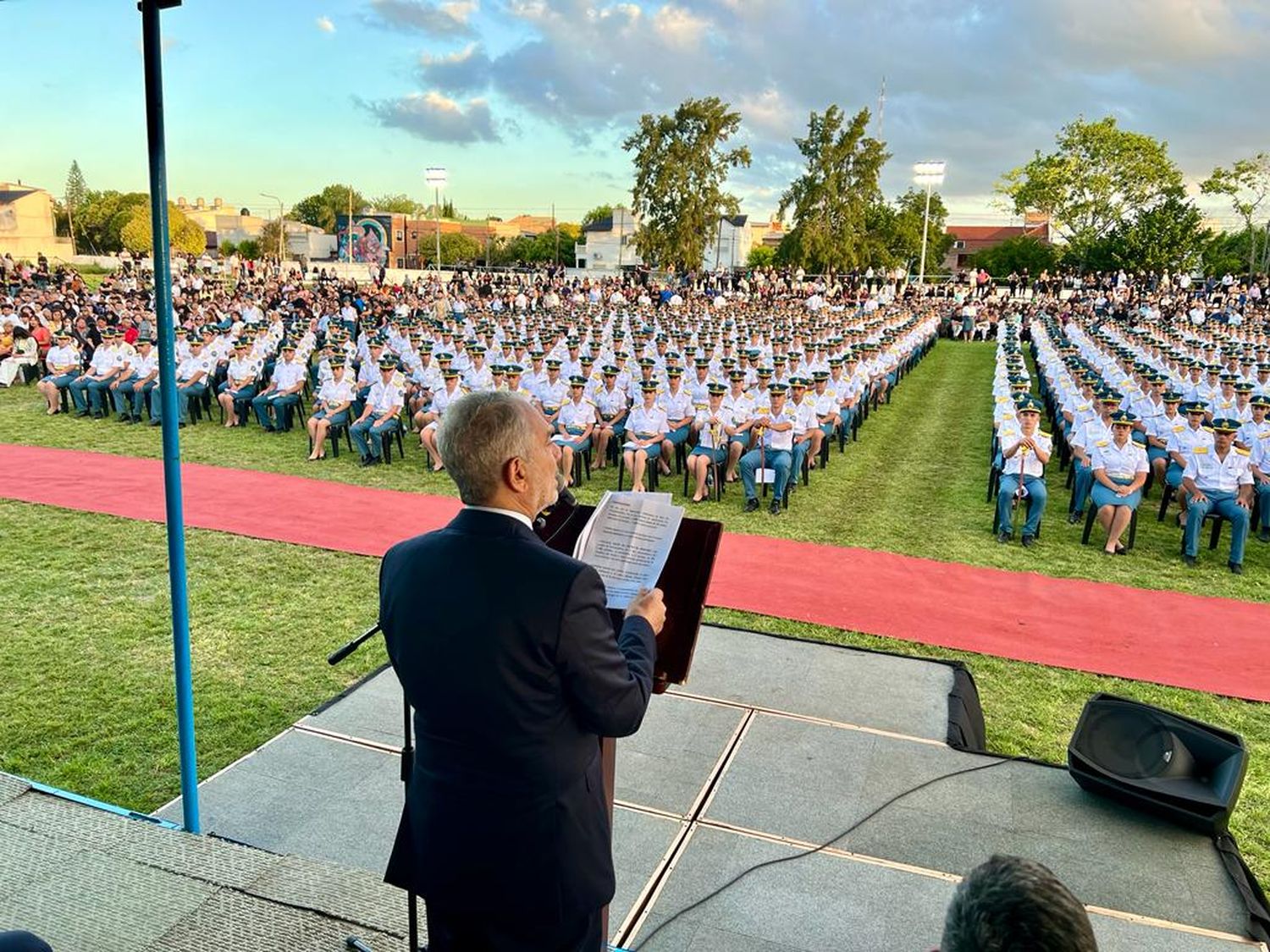 Alak encabezó el acto de egreso de 670 nuevos oficiales penitenciarios provenientes de 52 distritos de la Provincia