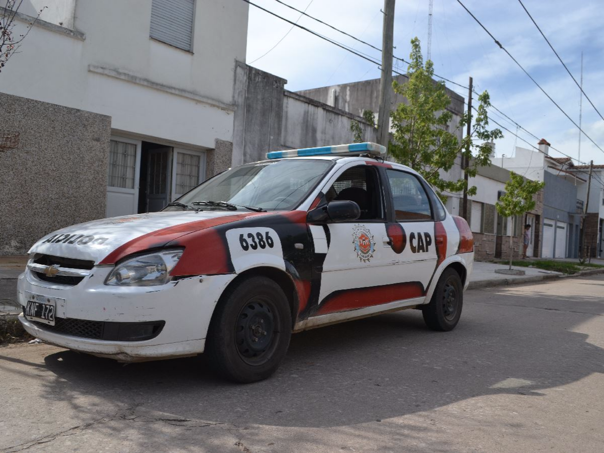 Lo buscaban por  hurto y fue detenido