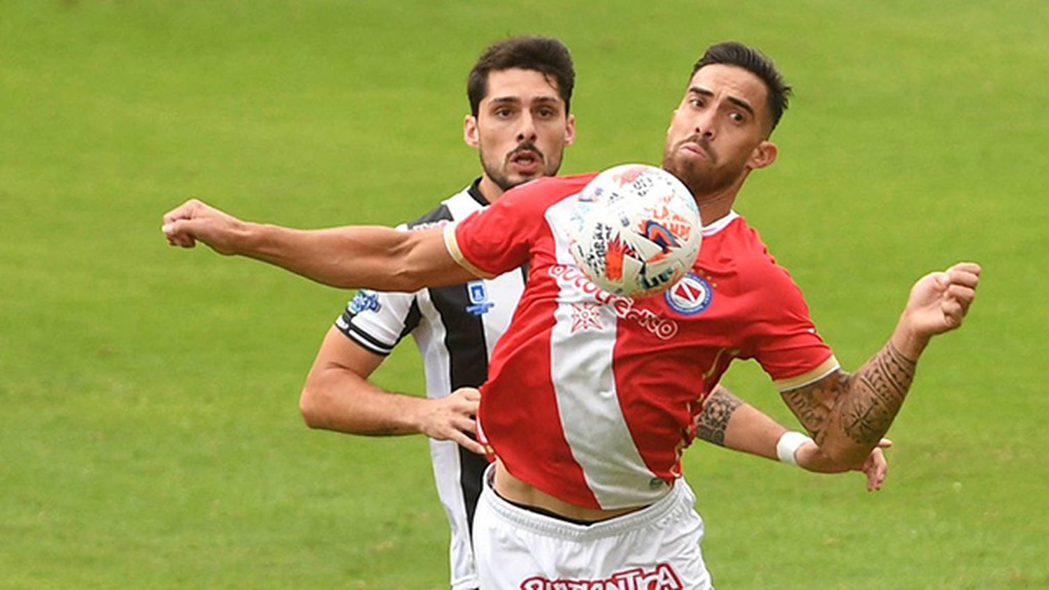 En Uruguay, Argentinos cierra su histórica fase de grupos en la Libertadores