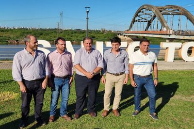 Pedido conjunto para que se arregle el Puente Carretero y se libere el peaje de la Autopista