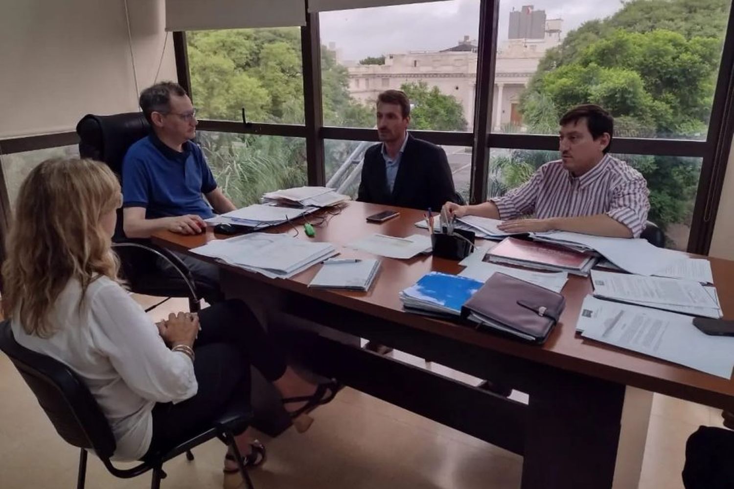 Aira tuvo una reunión clave con el secretario de Agua y Saneamiento