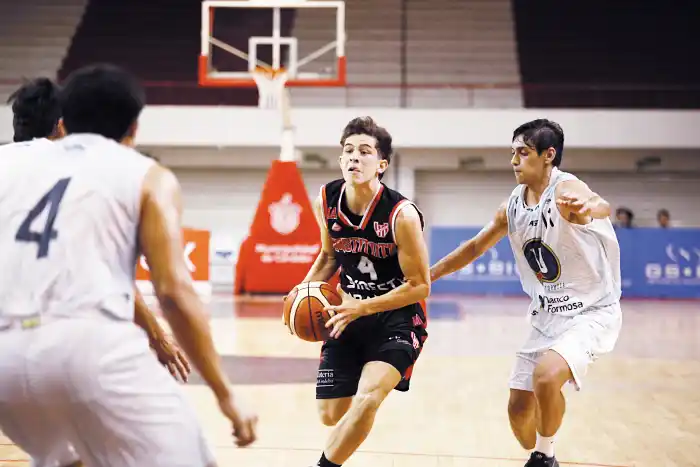 Los pibes de La Unión cayeron ante Instituto