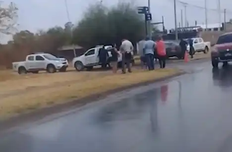 Tras violento hecho con su ex, robó un auto y protagonizó rauda persecución