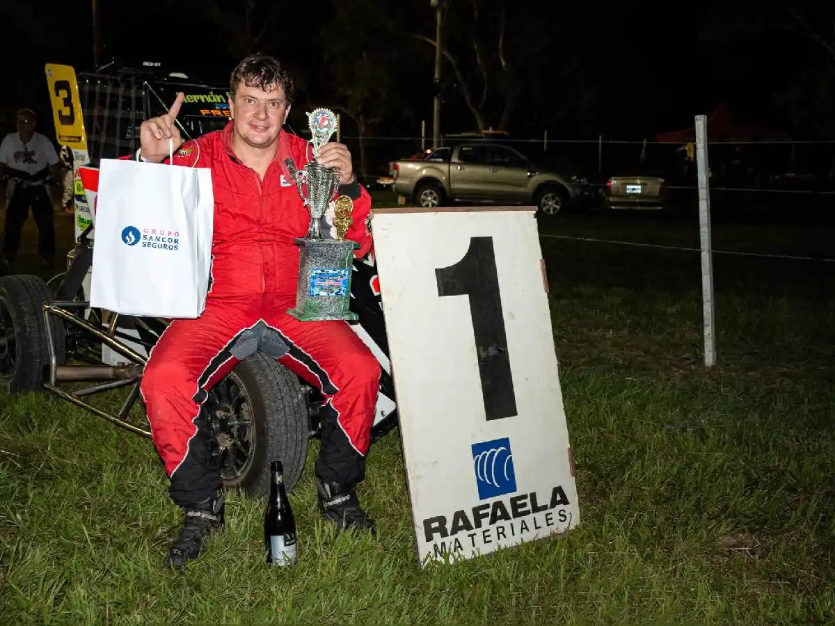 Filippi festejó en el regreso del Midgets del Litoral