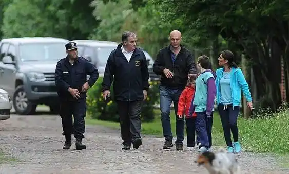 Tiene 13 años y mató de un balazo a un ladrón con la pistola de su papá