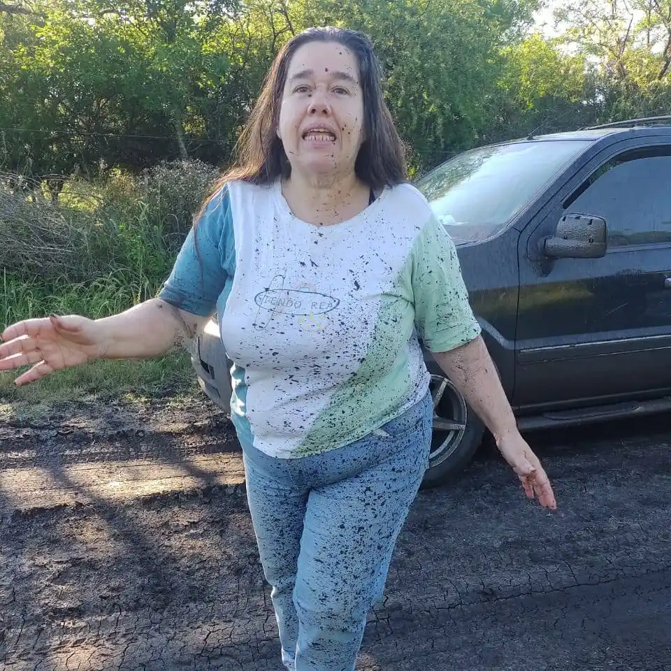 Docentes rurales: entre el barro y la vocación, un camino hacia el futuro