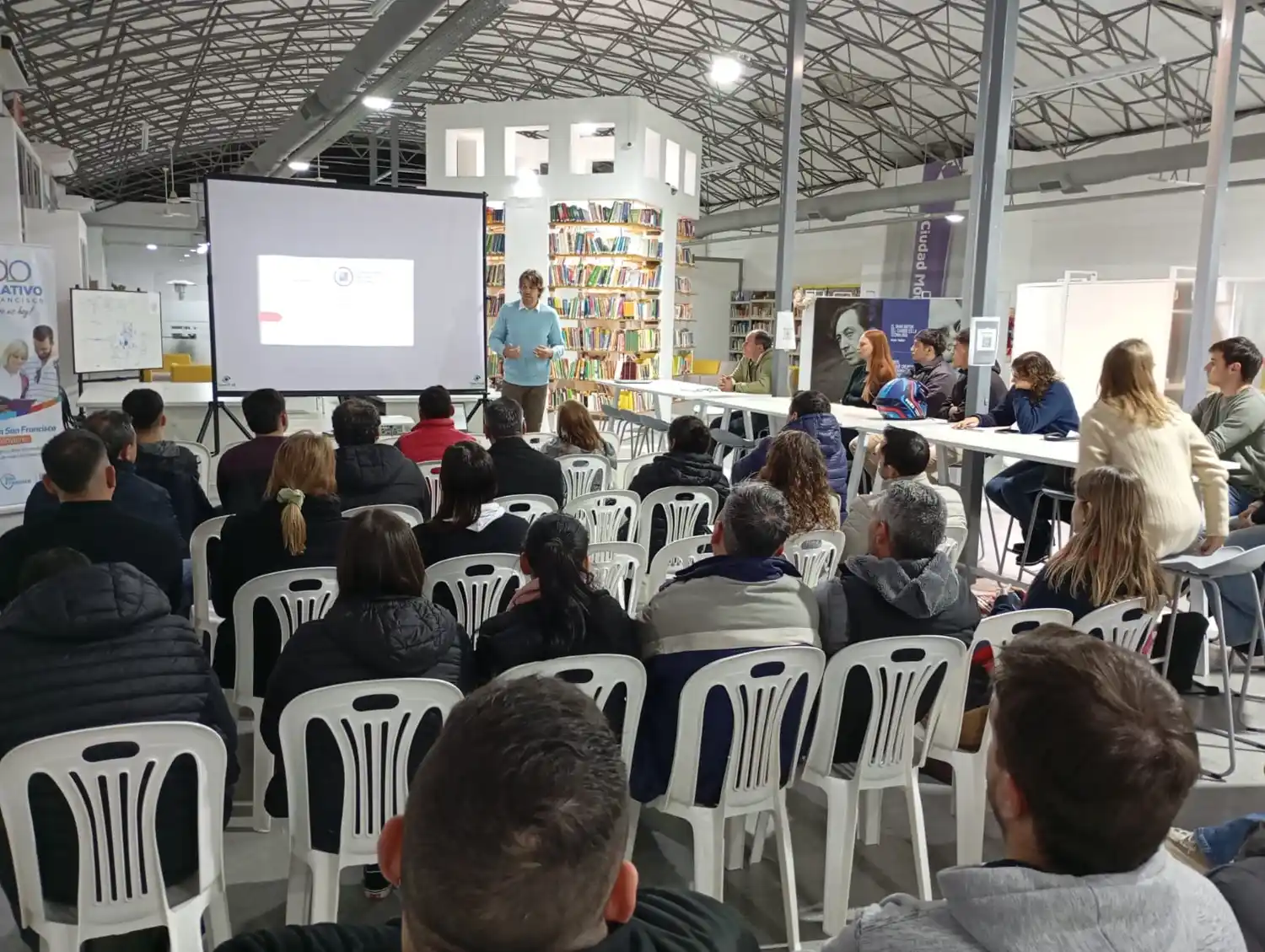 Finalizó el taller sobre liderazgo y gestión de equipos en la ciudad