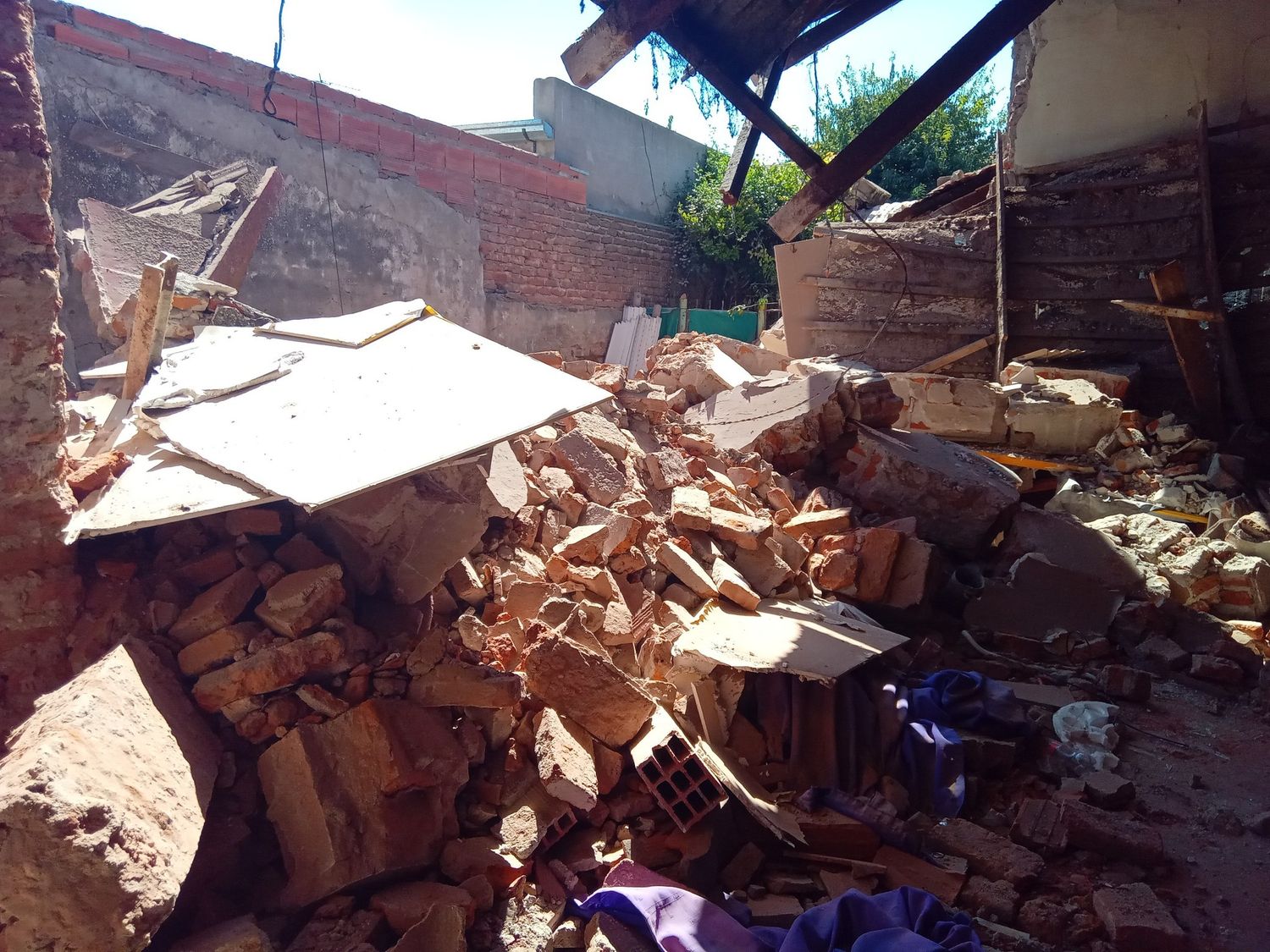 Derrumbe en una vivienda de la calle 49