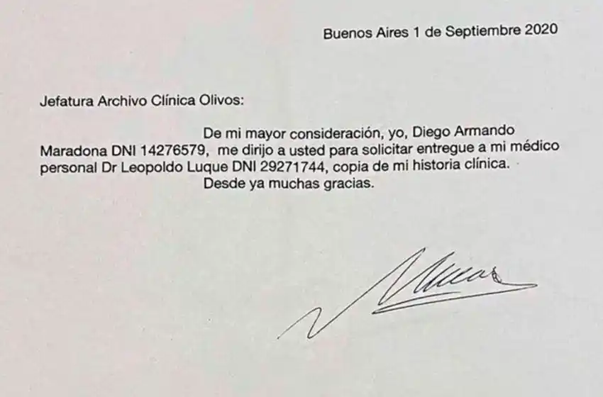 La justicia confirmó que el médico Leopoldo Luque falsificó la firma de Diego Maradona