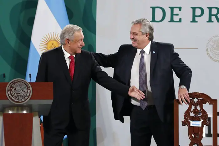 A viva voz necesitamos pensar el país que queremos tener