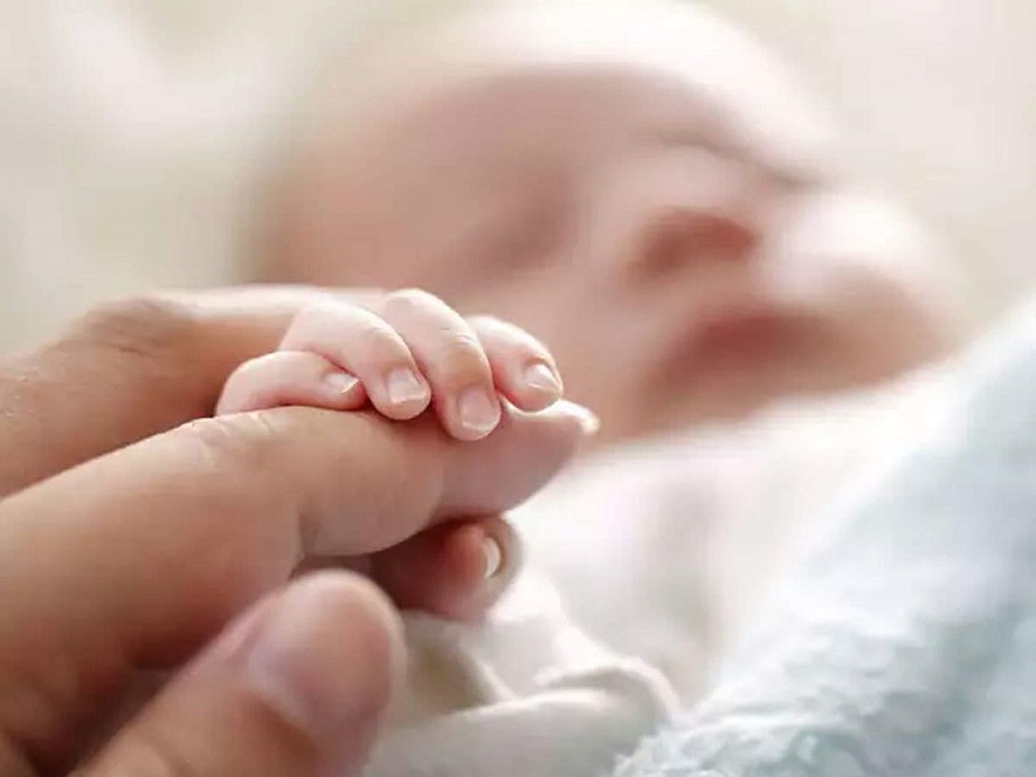 Falleció bebito por coronavirus: estaba internado en área de Neonatología