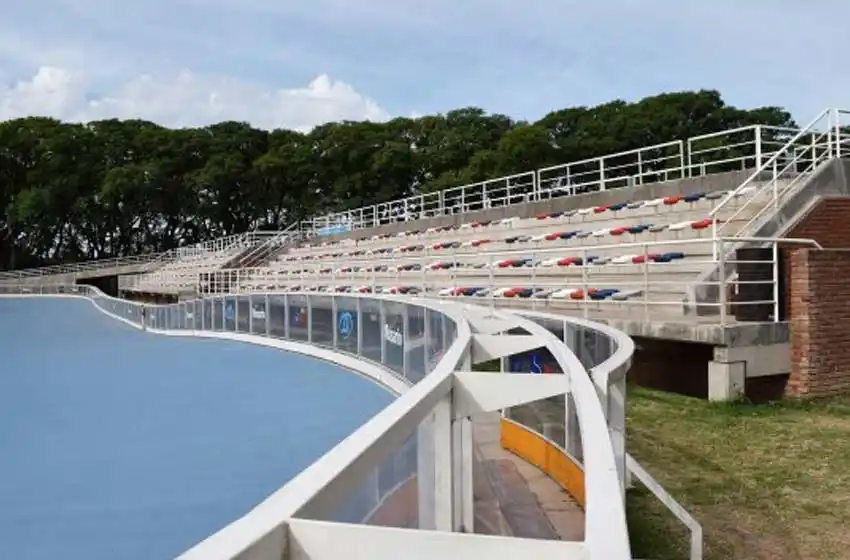 Tras el caos, trasladan el refugio del Polideportivo 9 de Julio al Estadio Municipal