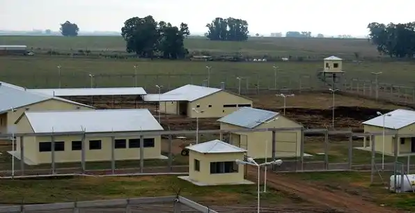 Preso de la UP9 prendió fuego su colchón y se quemó el cuerpo