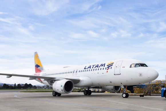 Colombia: LATAM moverá 1,1 millones de pasajeros y lanza campaña #YoViajoInformado