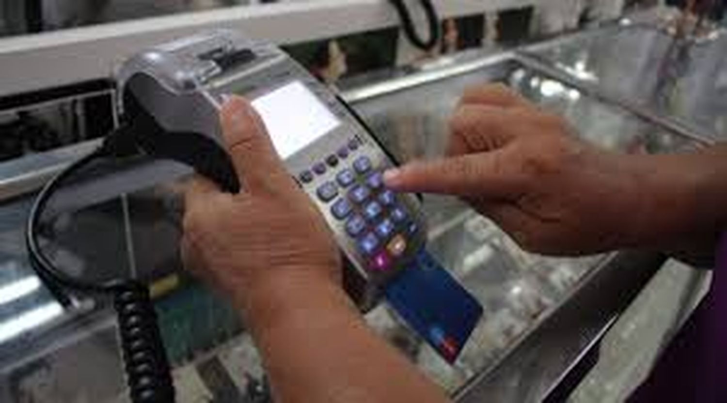 A partir del 15 de abril se activa el pago móvil interbancario comercio a persona