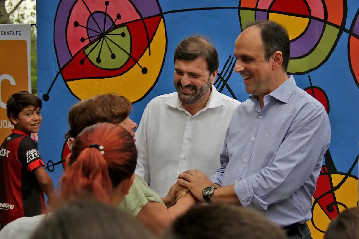 José Corral presentó las propuestas que ofrecen los solares municipales