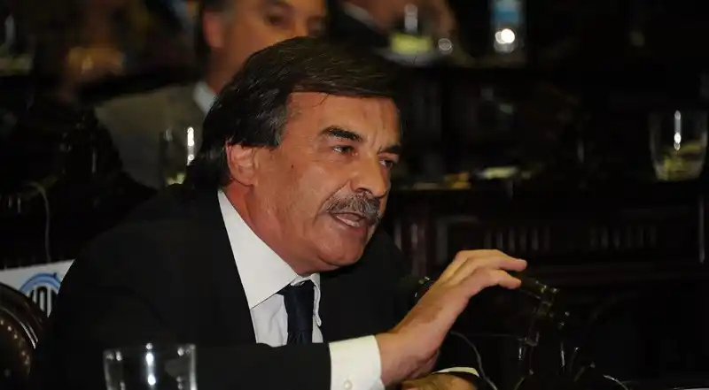 Bazze: "El Gobierno en vez de prohibir las manifestaciones debería abocarse a resolver los problemas"