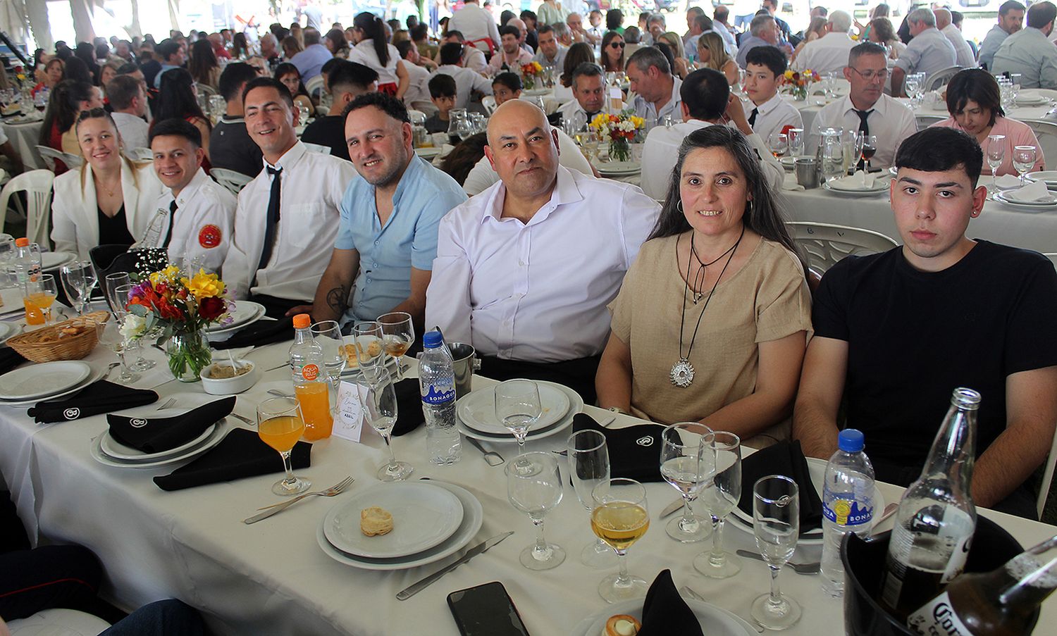 Gran almuerzo de Bomberos en imágenes