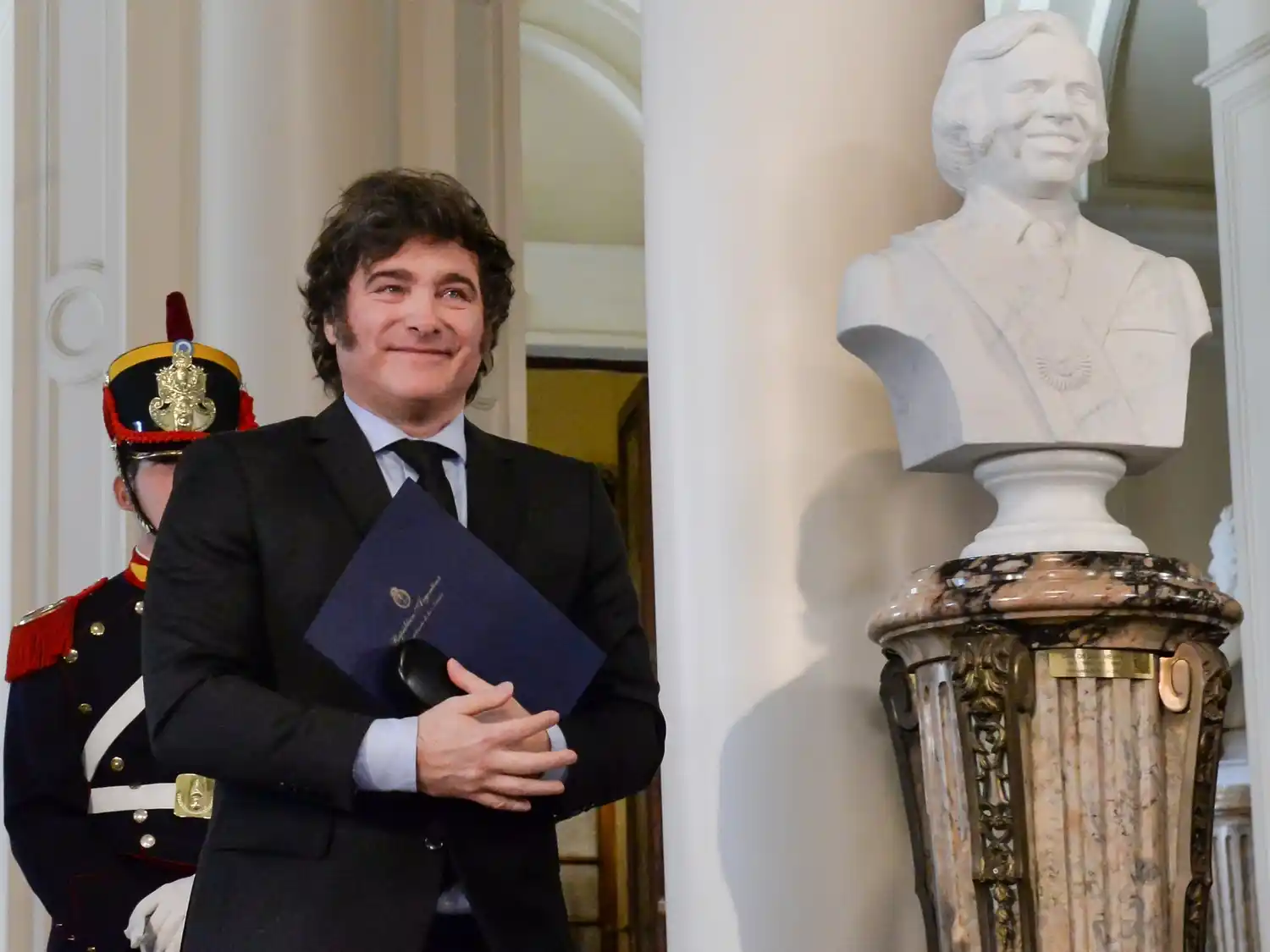 El Gobierno oficializó la disolución, transformación y fusión de 21 organismos públicos