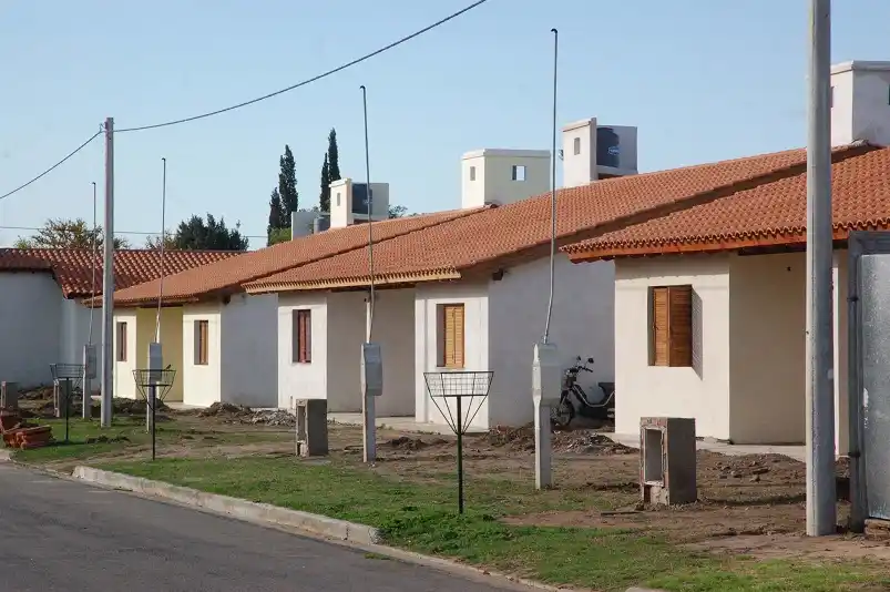 Gualeguaychú entre las más beneficiadas por el plan de viviendas docentes 