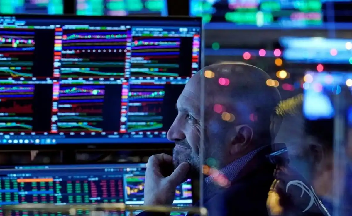 Las acciones argentinas en Wall Street suben hasta un 9% y baja el riesgo país