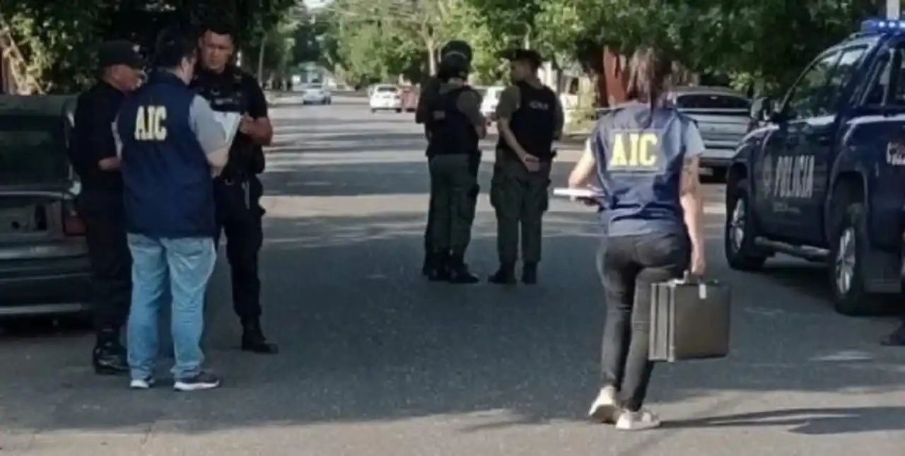 Rosario: tiroteo termina con un herido grave y octavo homicidio desde que comenzó el año